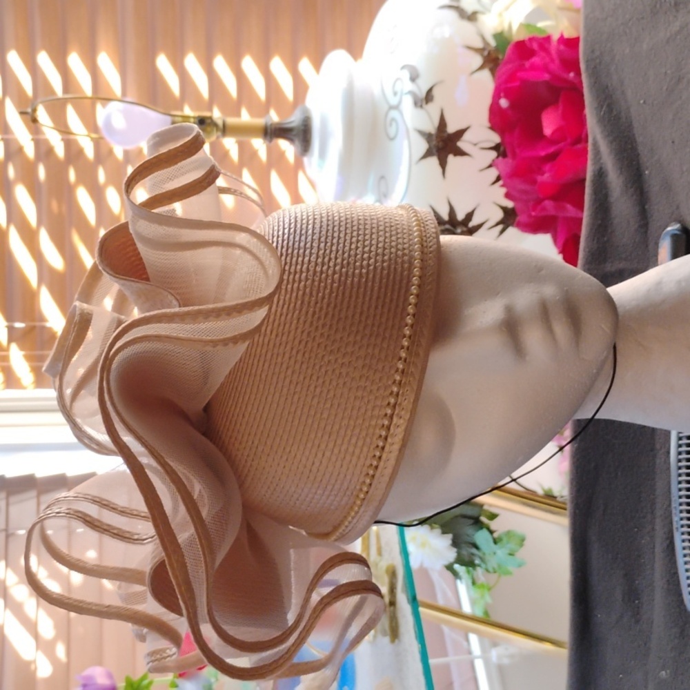 Elegant Beige Fascinator Hat